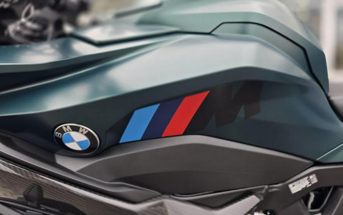 New 2026 BMW M1000XR