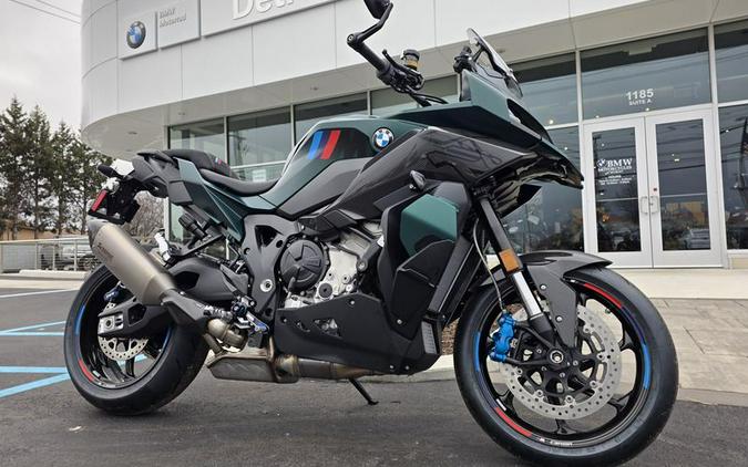 New 2026 BMW M1000XR