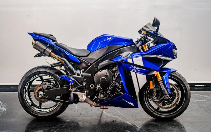 2014 Yamaha Motor Corp., USA YZF-R1