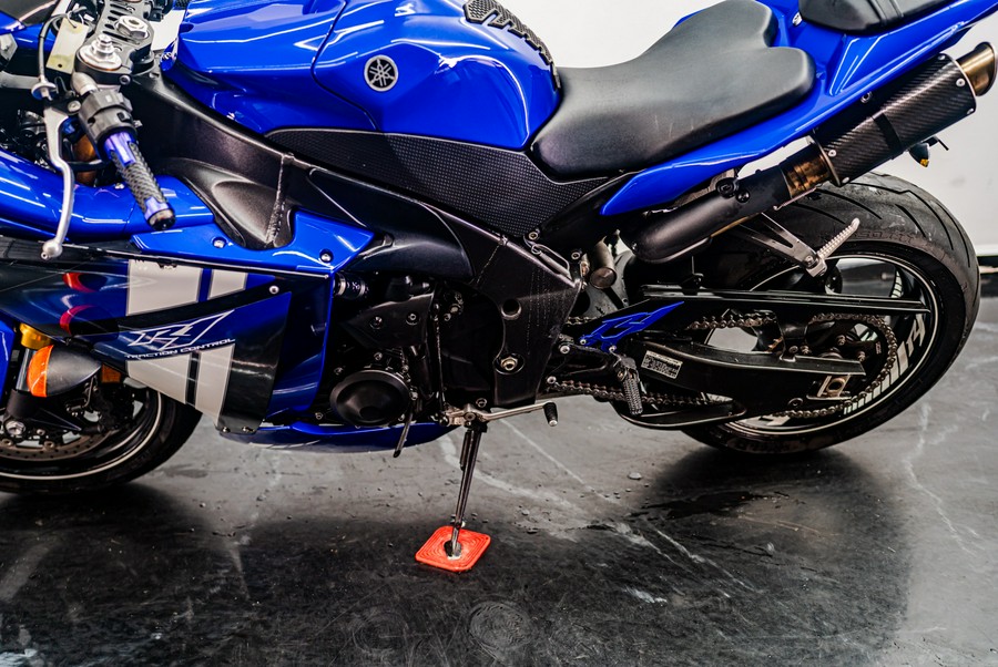 2014 Yamaha Motor Corp., USA YZF-R1
