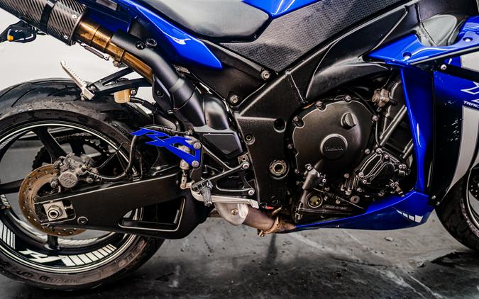 2014 Yamaha Motor Corp., USA YZF-R1