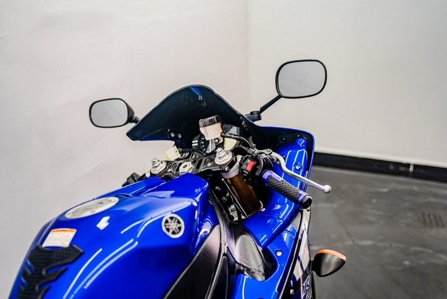 2014 Yamaha Motor Corp., USA YZF-R1