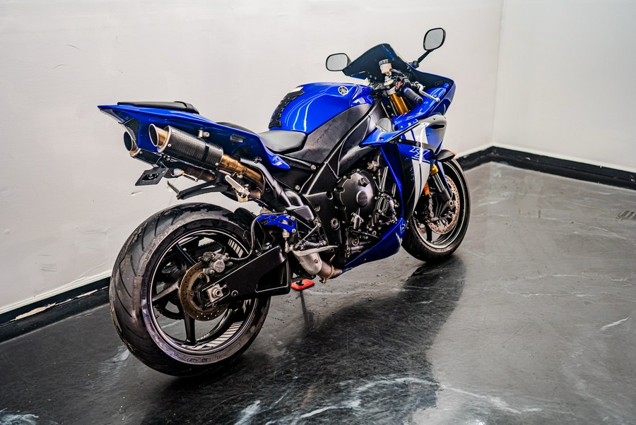 2014 Yamaha Motor Corp., USA YZF-R1