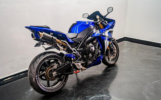 2014 Yamaha Motor Corp., USA YZF-R1