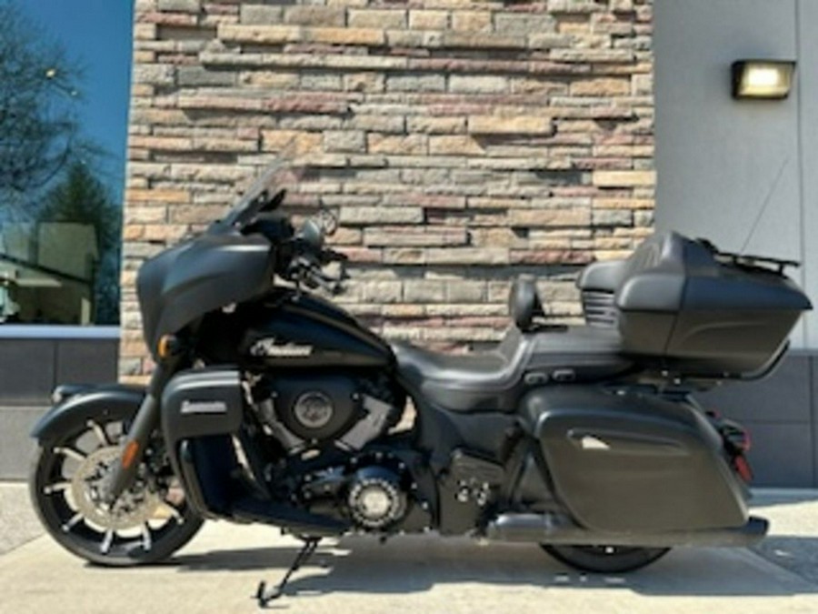 2023 Indian Roadmaster Dark Horse Black Smoke