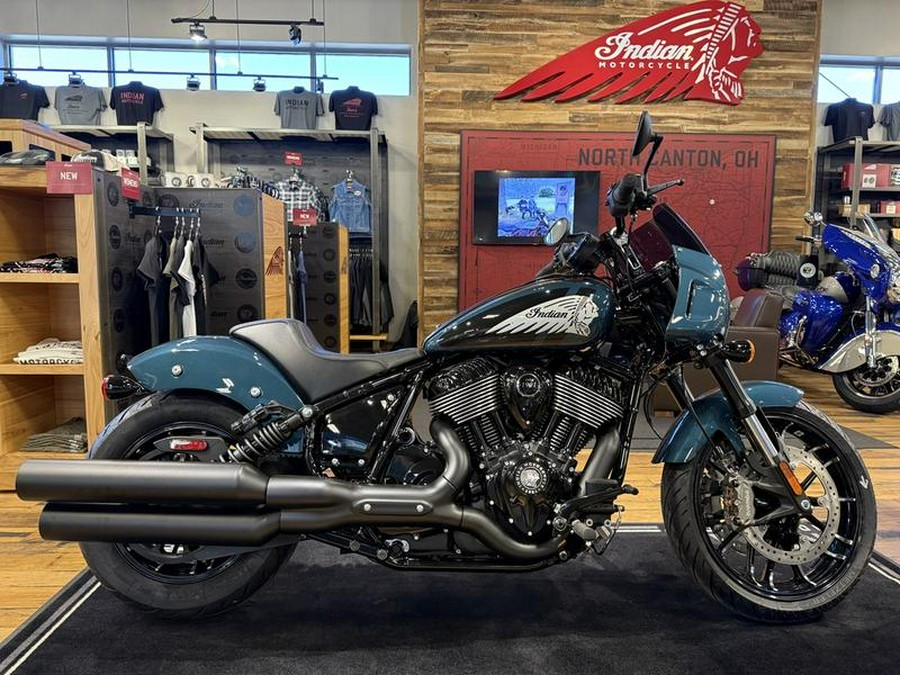 2025 Indian Motorcycle® Sport Chief Cascade Green Metallic