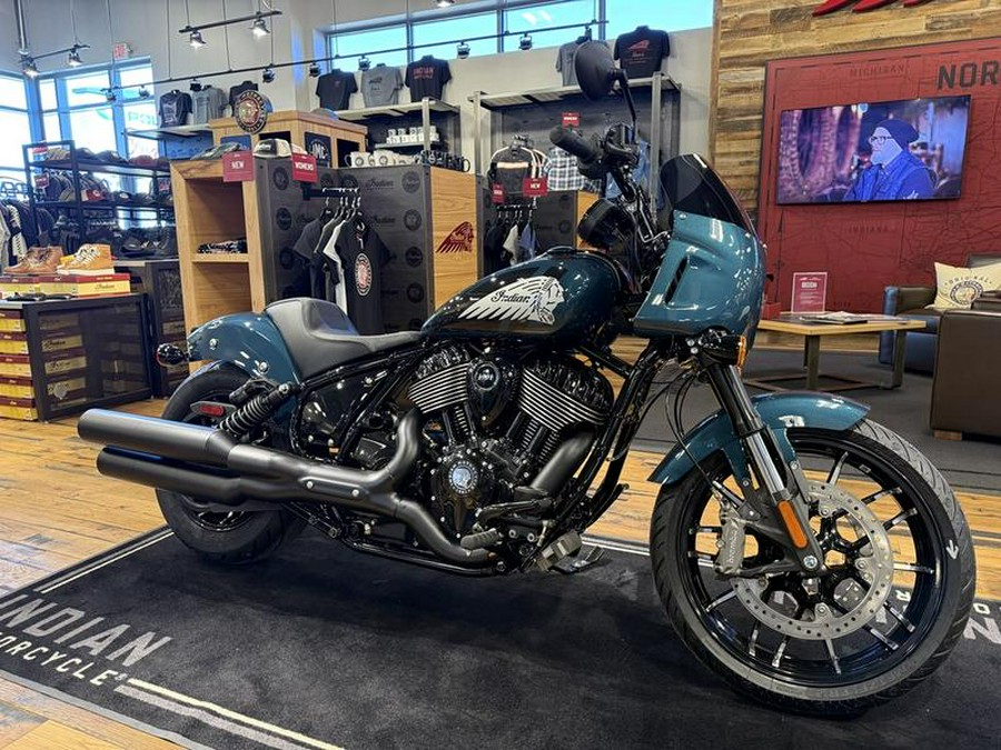 2025 Indian Motorcycle® Sport Chief Cascade Green Metallic