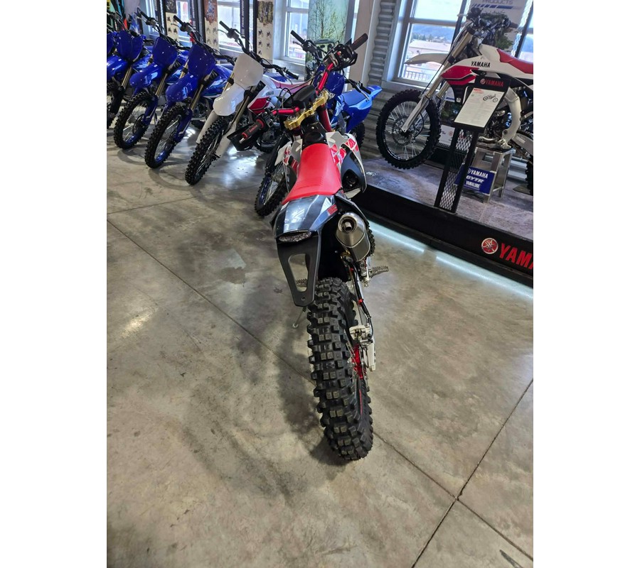 2025 Fantic Bikes XEF250