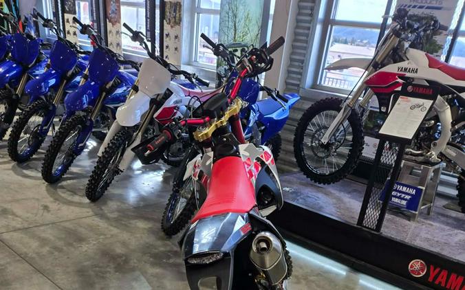 2025 Fantic Bikes XEF250