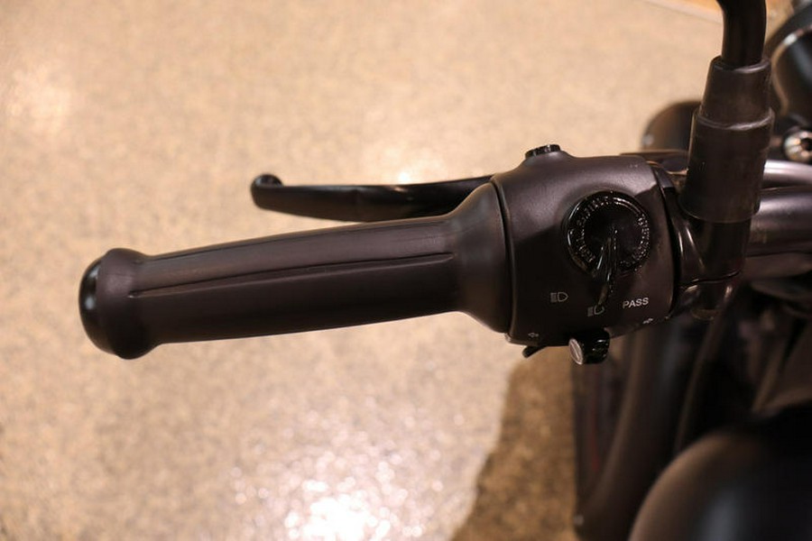 2024 Royal Enfield Classic 350 Dark Stealth Black