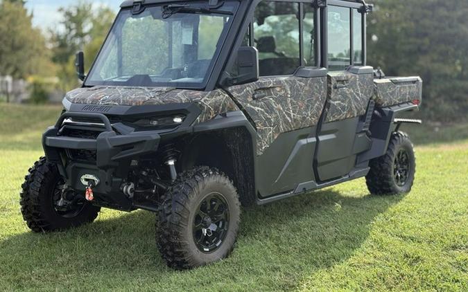 2026 Can-Am Defender MAX XT CAB HD11 With 10.25 in.display Dark Wildland Camo