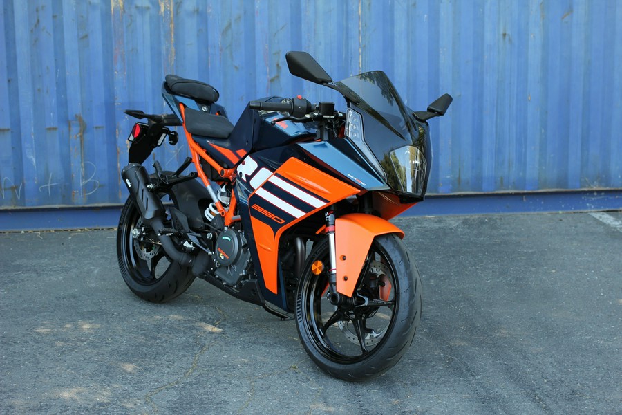 2024 KTM RC 390