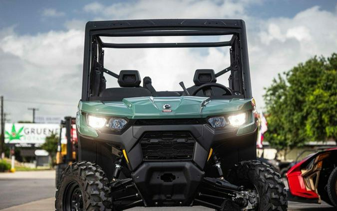 2026 Can-Am Defender MAX HD9