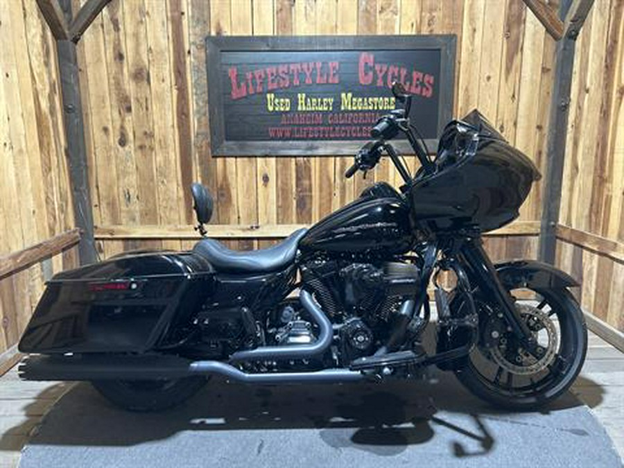 2017 Harley-Davidson Road Glide® Special