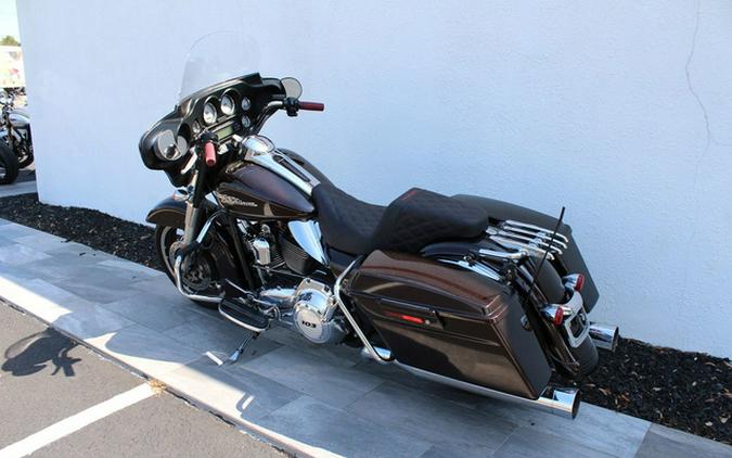 2011 Harley-Davidson FLHX - Street Glide