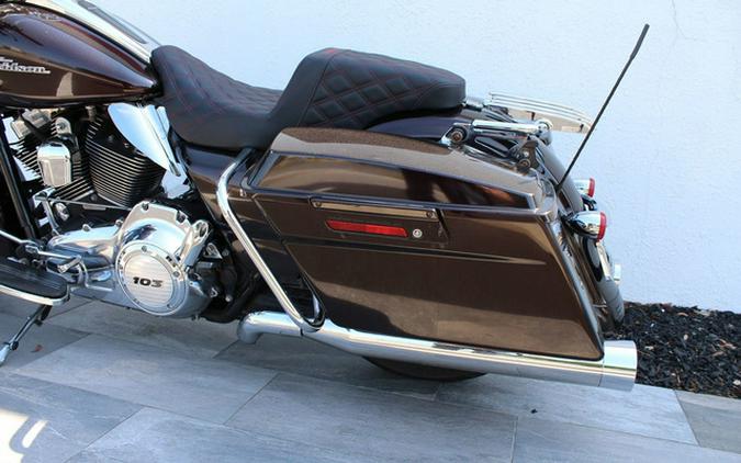 2011 Harley-Davidson FLHX - Street Glide