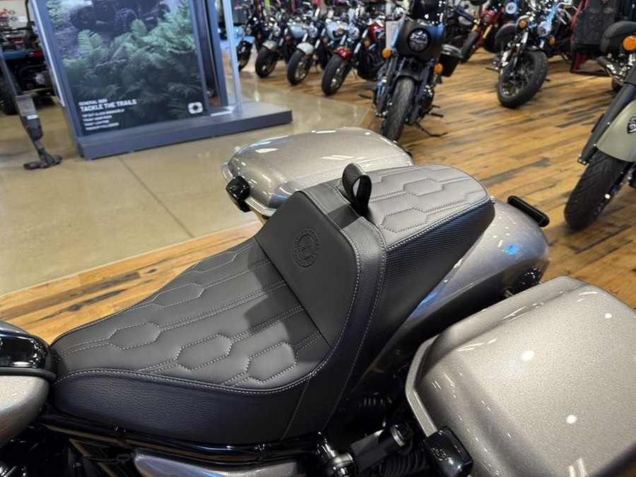 2025 Indian Motorcycle® Sport Chief RT Heavy Metal