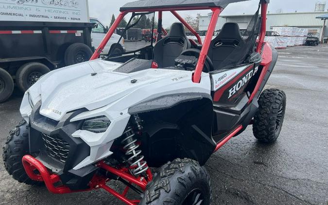 2025 Honda Talon 1000R FOX Live Valve