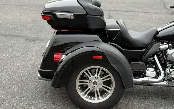 2021 Harley-Davidson® FLHTCUTG - Tri Glide® Ultra