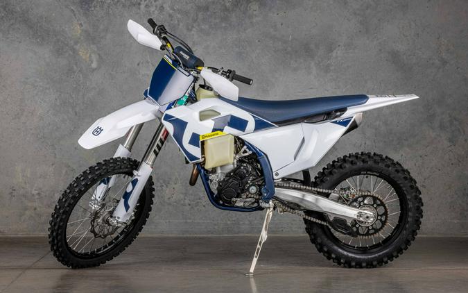 2026 Husqvarna FX 350 - TM245746-1