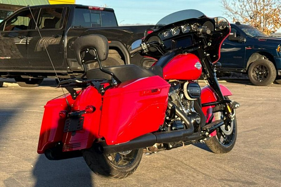 2022 Harley-Davidson® FLHXS - Street Glide® Special