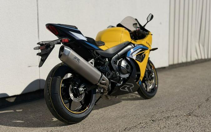2027 Suzuki GSX-R1000AM7