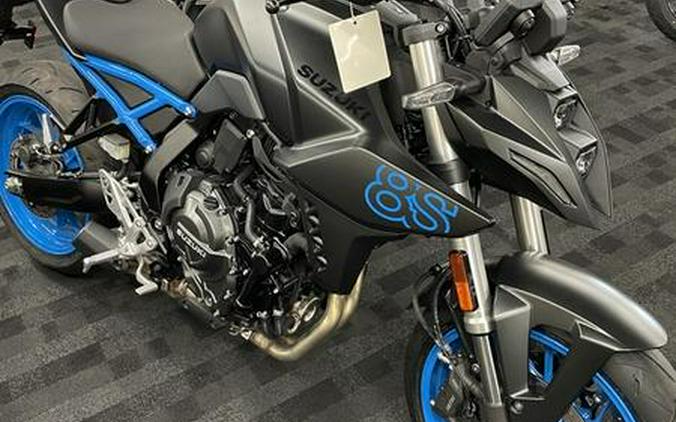 2024 Suzuki GSX-8S