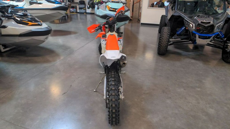 2023 KTM 250 XC