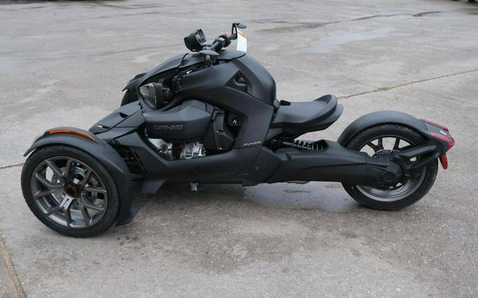 New 2025 CAN-AM RYKER 900