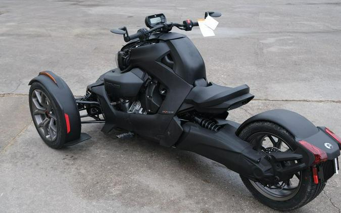 New 2025 CAN-AM RYKER 900