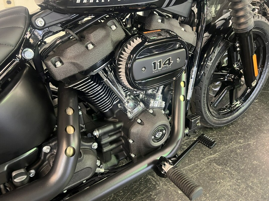 2024 Harley-Davidson Street Bob 114 Vivid Black FXBBS