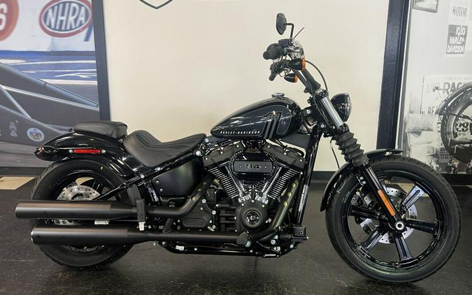 2024 Harley-Davidson Street Bob 114 Vivid Black FXBBS