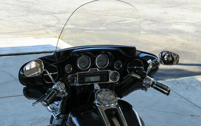 2013 Harley-Davidson FLHTCUTG - Tri Glide Ultra Classic
