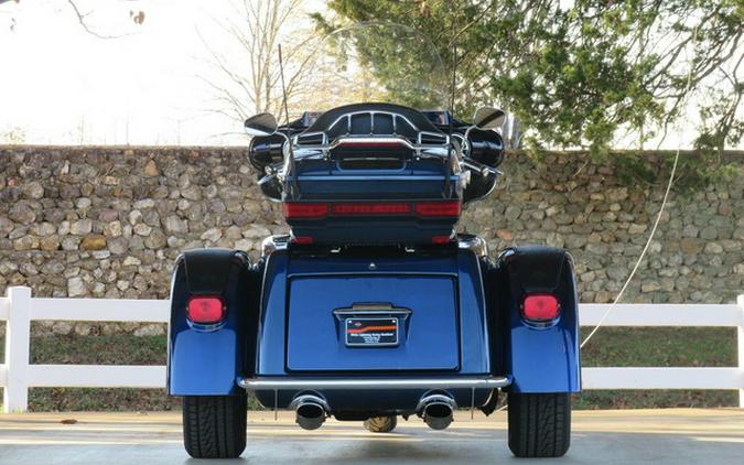 2013 Harley-Davidson FLHTCUTG - Tri Glide Ultra Classic