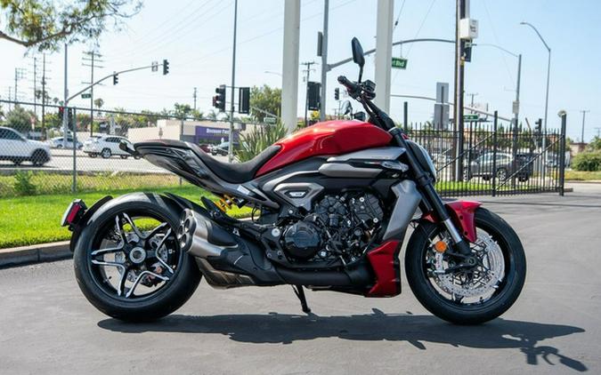 2026 Ducati XDiavel V4