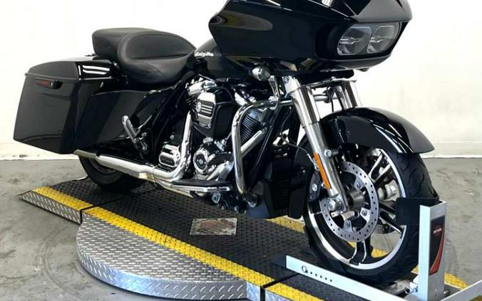 2017 Harley-Davidson ROAD GLIDE FLTRX