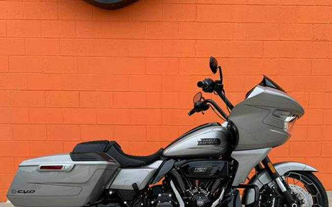 2023 Harley-Davidson CVO Road Glide Review [16 Fast Facts]