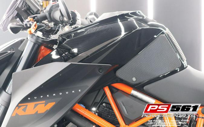 2016 KTM 1290 Super Duke R