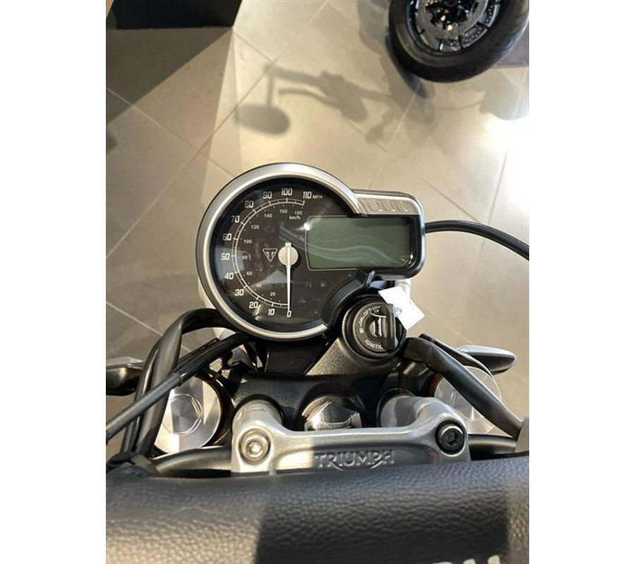 2025 Triumph Scrambler 400 X