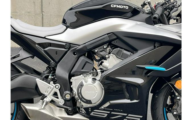 2025 CFMOTO 675 SS