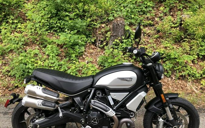 2022 Ducati Scrambler® 1100 Dark PRO Dark Stealth