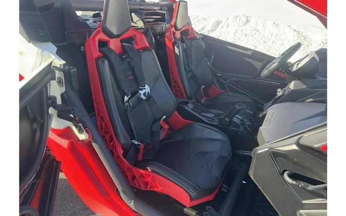 2024 Can-Am MAVERICK X3 X RC TURBO RR