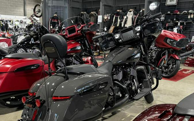 2024 Indian Motorcycle® Chieftain® Dark Horse® Granite Gray