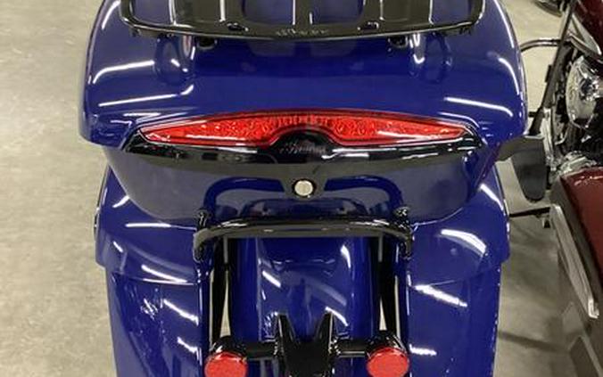 2024 Indian Motorcycle® Pursuit® Dark Horse® with PowerBand Audio Package Springfield Blue