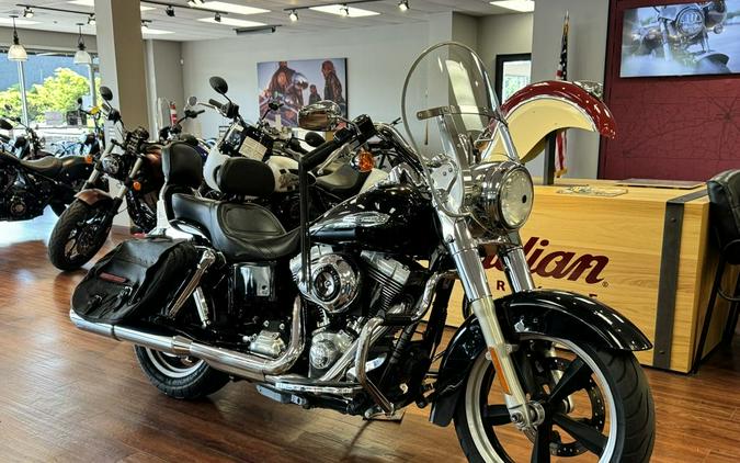 2013 Harley-Davidson® FLD - Dyna® Switchback™