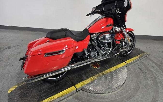 2026 Harley-Davidson® FLHX - Street Glide®