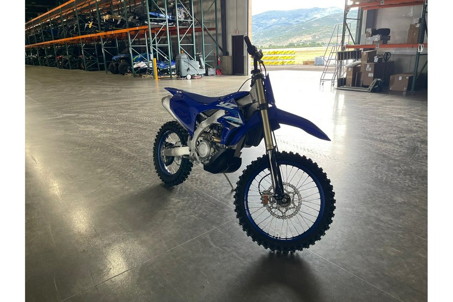 2025 Yamaha YZ450FX