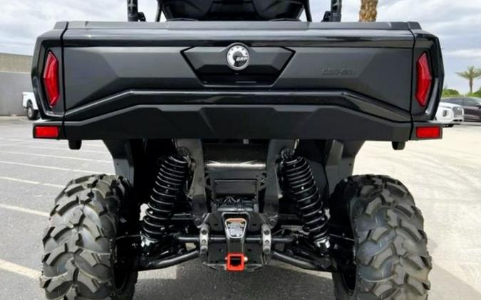 2025 Can-Am® Commander MAX XT 700