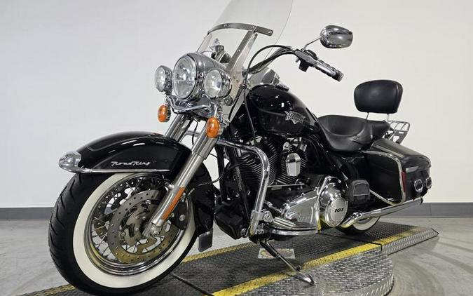 2011 Harley-Davidson® FLHRC103