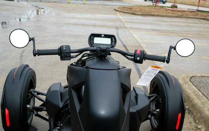 2025 CAN-AM RYKER 900